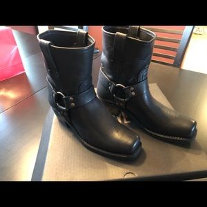 Women’s Frye harness boot